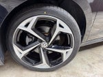 2021 Passat Thumbnail 30