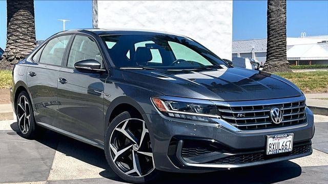 2021 Volkswagen Passat R-Line