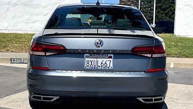 2021 Volkswagen Passat R-Line