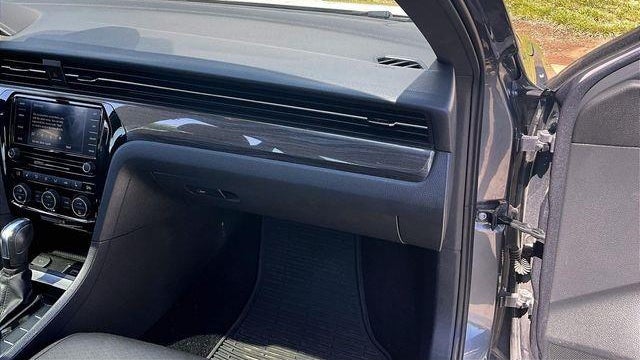 2021 Volkswagen Passat R-Line