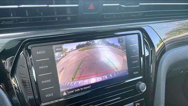 2021 Volkswagen Passat R-Line