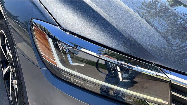 2021 Volkswagen Passat R-Line