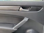 2021 Passat Thumbnail 14
