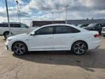 2021 Passat Thumbnail 7