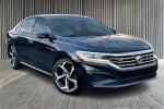 2020 Passat Thumbnail 11