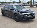 2020 Passat Thumbnail 24