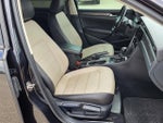 2020 Passat Thumbnail 27
