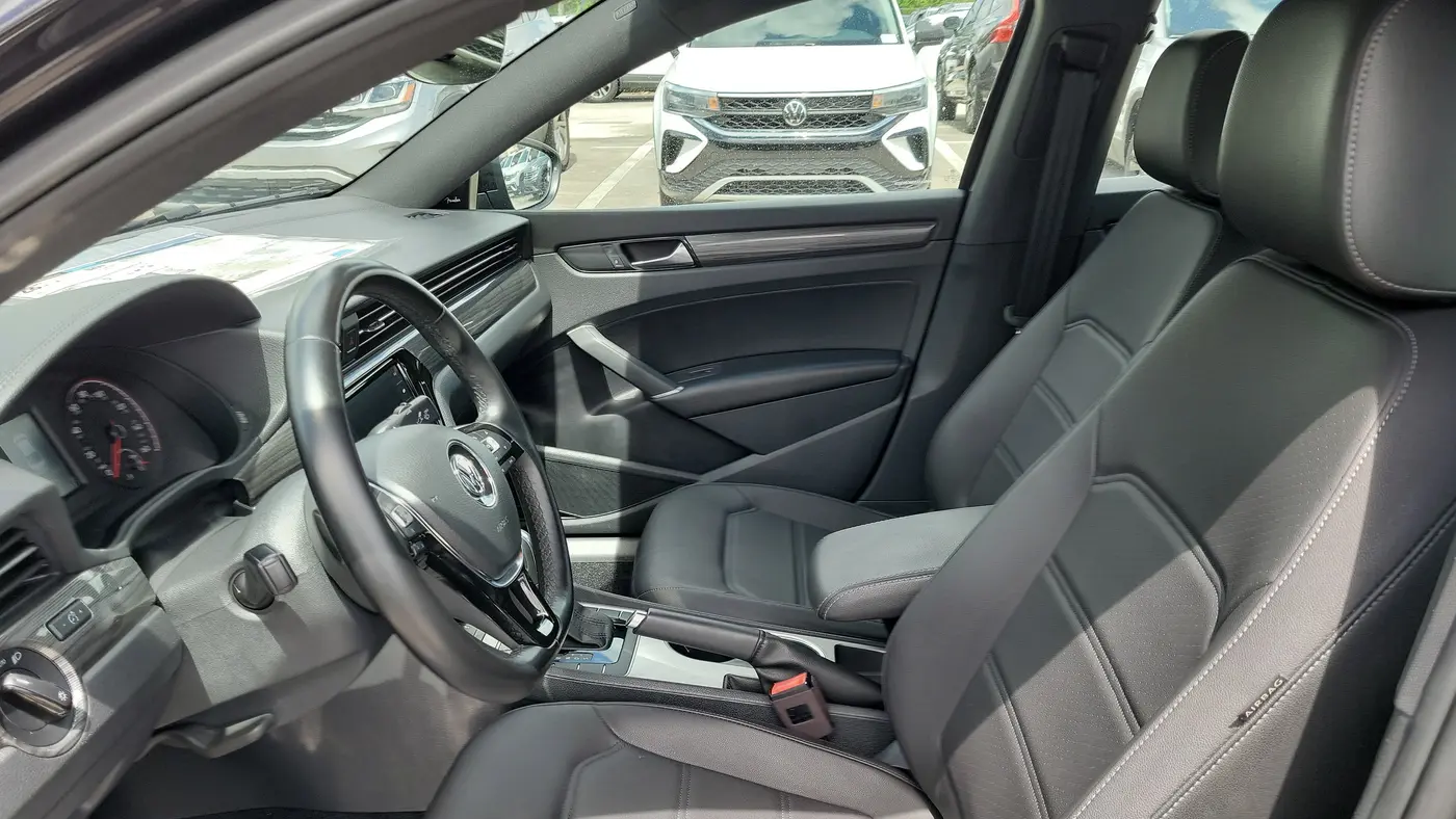 2021 Volkswagen Passat R-Line