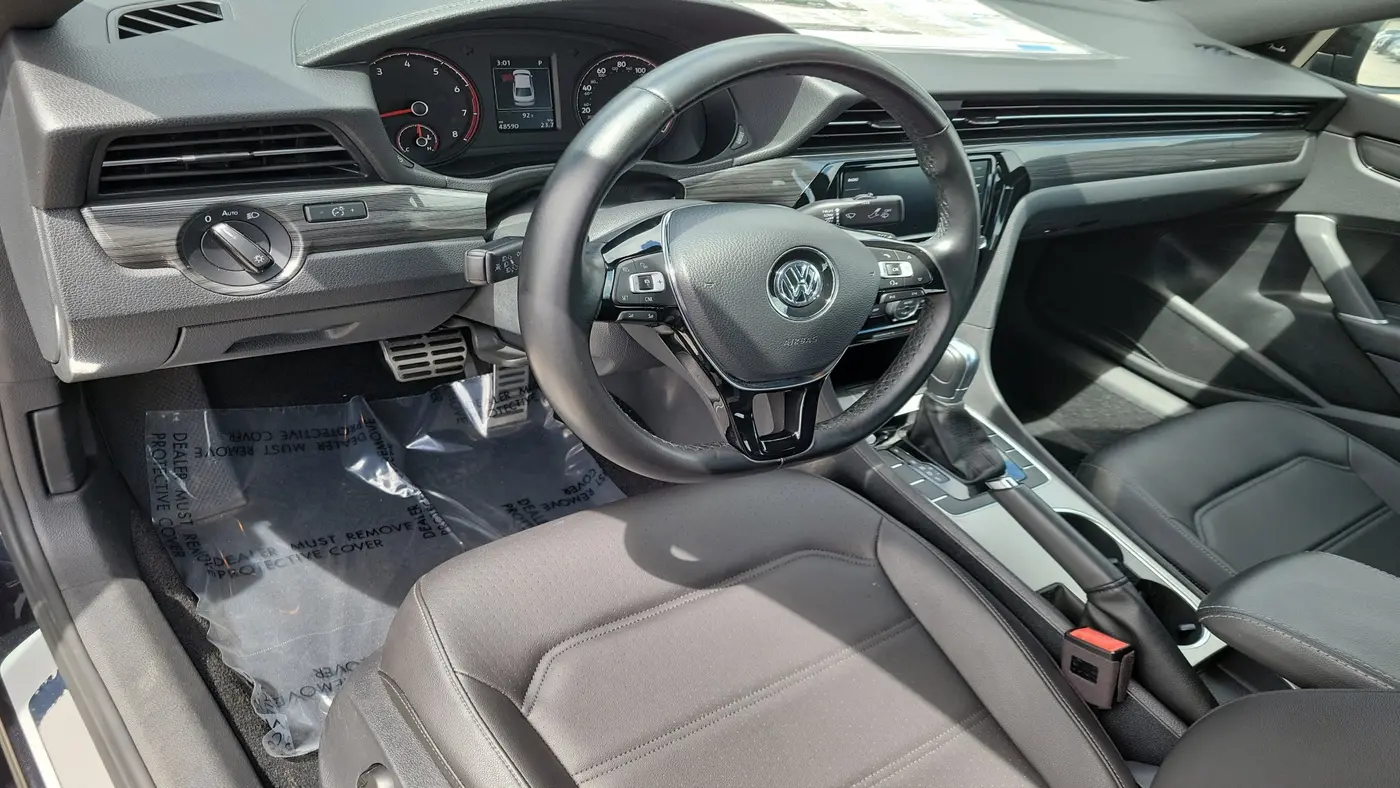 2021 Volkswagen Passat R-Line