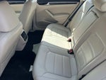 2019 Passat Thumbnail 16