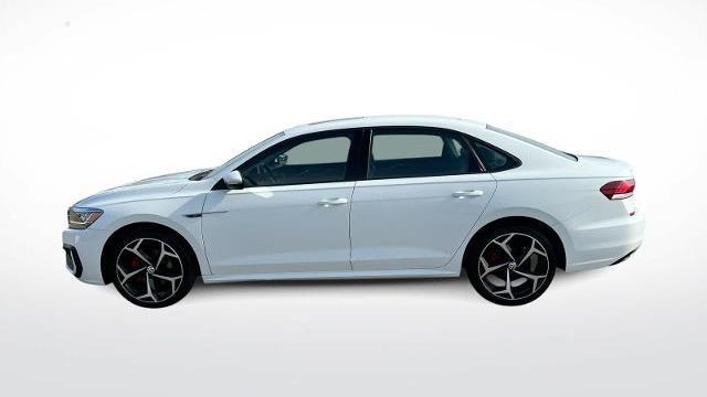 2020 Volkswagen Passat R-Line