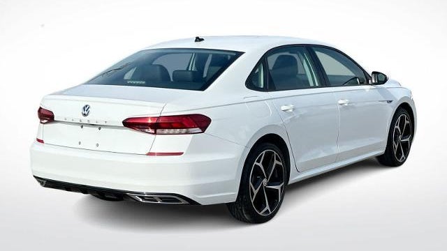 2020 Volkswagen Passat R-Line