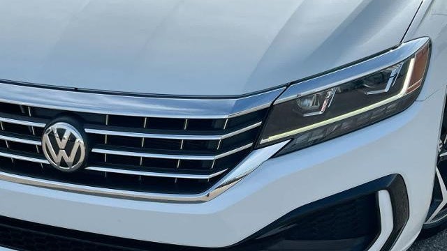 2020 Volkswagen Passat R-Line