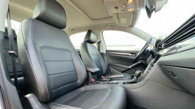 2020 Volkswagen Passat R-Line
