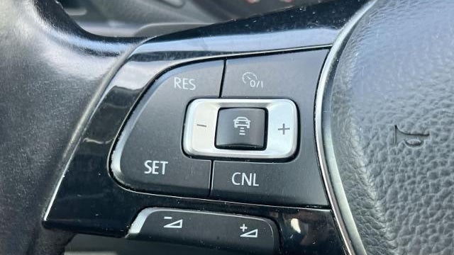 2020 Volkswagen Passat R-Line
