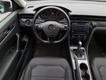 2020 Passat Thumbnail 13