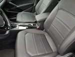 2020 Passat Thumbnail 21