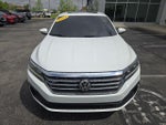 2021 Passat Thumbnail 3