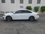 2021 Passat Thumbnail 5