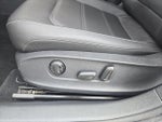 2021 Passat Thumbnail 25
