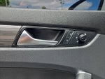 2021 Passat Thumbnail 26