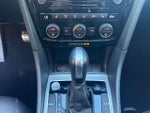 2021 Passat Thumbnail 17