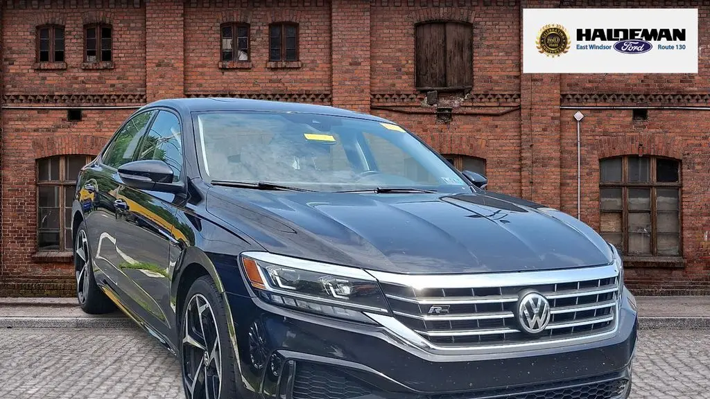 Preowned 2020 Volkswagen Passat R-Line for Sale