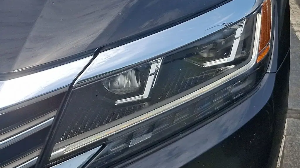 2020 Volkswagen Passat R-Line
