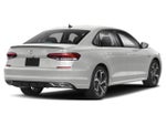 2021 Passat Thumbnail 3