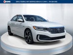 2021 Passat Thumbnail 1
