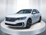 2021 Passat Thumbnail 2