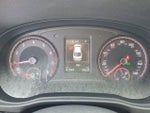 2021 Passat Thumbnail 23