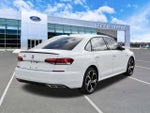 2022 Passat Thumbnail 4