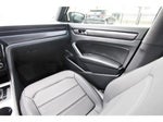 2022 Passat Thumbnail 9