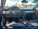 2020 Passat Thumbnail 14