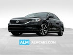 2021 Passat Thumbnail 1