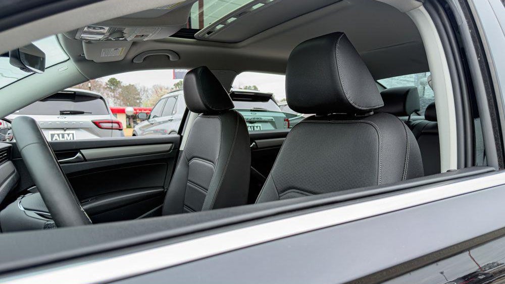 2021 Volkswagen Passat SE