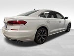 2021 Passat Thumbnail 4