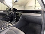 2021 Passat Thumbnail 25