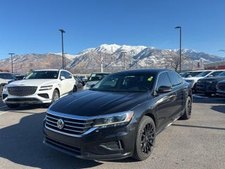 2022 Volkswagen Passat with Deep Black Pearl Exterior