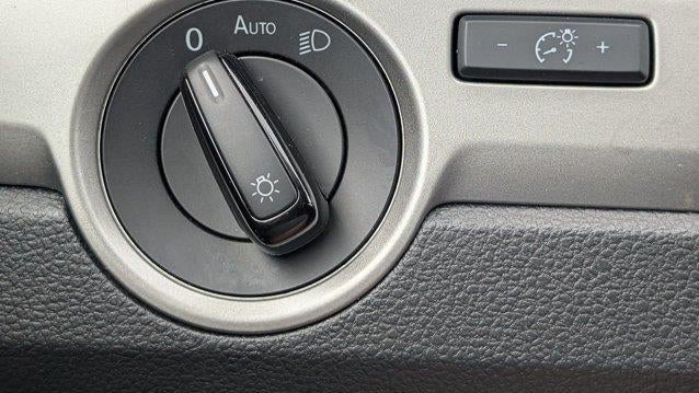 2021 Volkswagen Passat SE