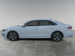 2021 Passat Thumbnail 2