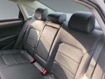 2021 Passat Thumbnail 13