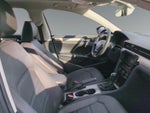 2021 Passat Thumbnail 15