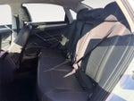 2022 Passat Thumbnail 13