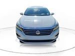 2022 Passat Thumbnail 2