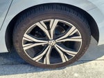 2022 Passat Thumbnail 5