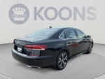 2022 Passat Thumbnail 8
