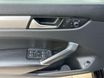2022 Passat Thumbnail 20