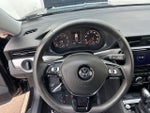 2022 Passat Thumbnail 21